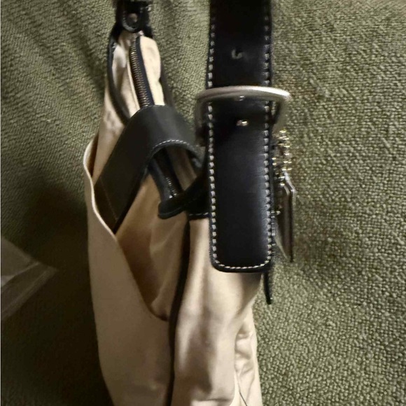 Vintage coach Black and Cream Women's Bag - Picture 6 of 14